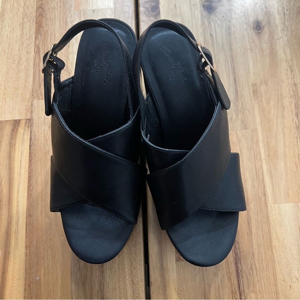 Universal Thread Black Platform Wedge Sandals Wom… - image 2